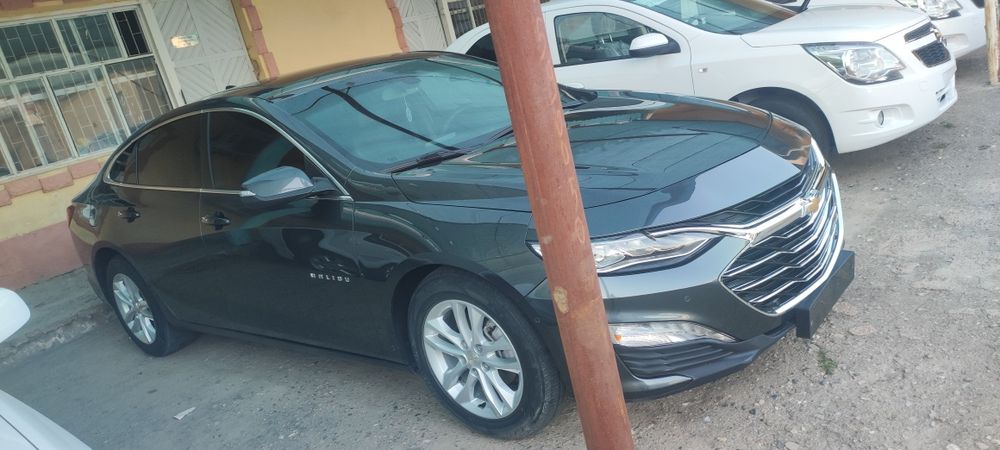 Малибу 2 сотилади