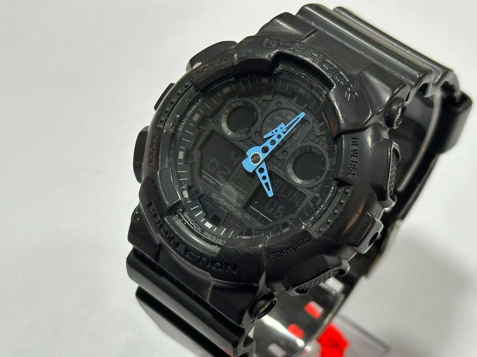 Мъжки часовник Casio G-SHOCK GA-100C
