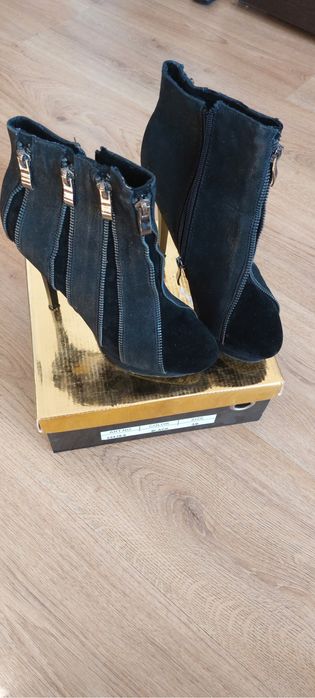 Дамски обувки на ток