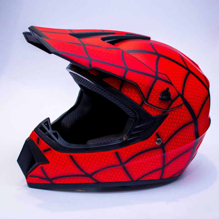 Каска подходяща за мотокрос , планински велосипед , ел. тротинетка