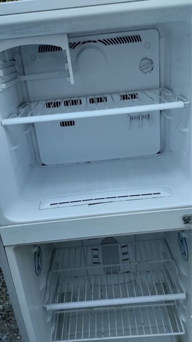 Продам холодильник рабочий