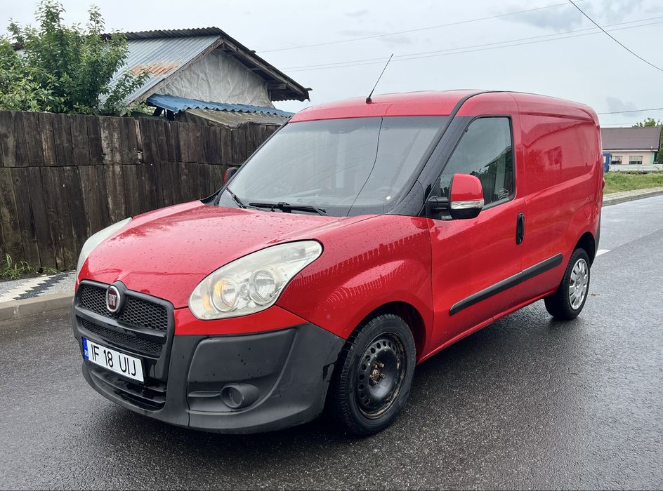 FIAT Doblo 1.3 MultiJet 90 CP Diesel - AUTOUTILITARA N1 - An fabricatie 2013