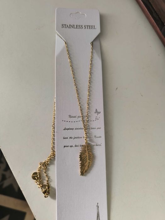 Дамско колие от стомана