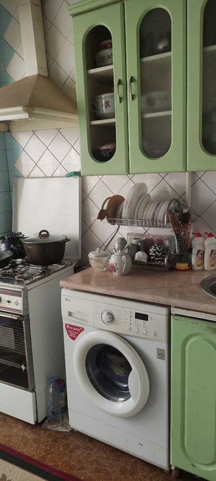 Чилонзор 12 кв. Фарход бозор 4/5/5 Квартира сотилади