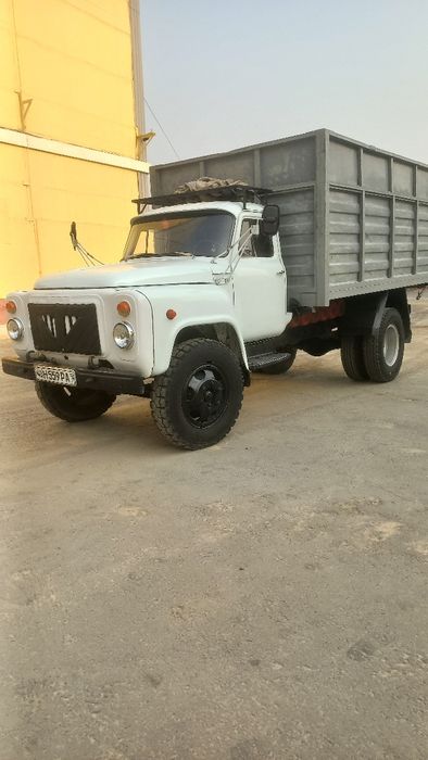 Gaz 53 yuk o‘zi ag‘daruvchi. 92 yil.