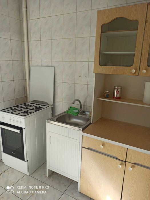 Inchiriez apartament 1 camera zona metrou Costin Georgian