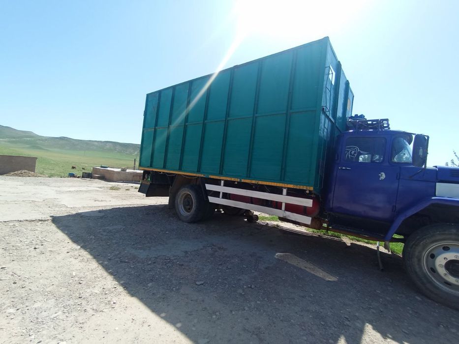 Zil 138.  Zo'r moshina naxadu