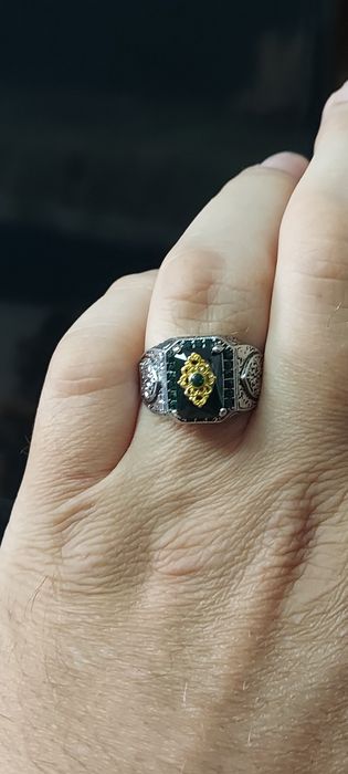 Продаю мужской перстень