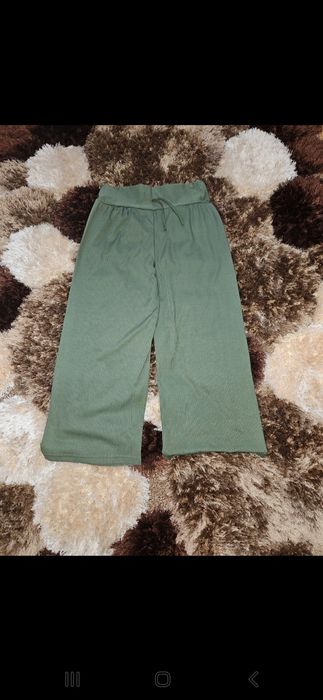 Pantaloni largi damă