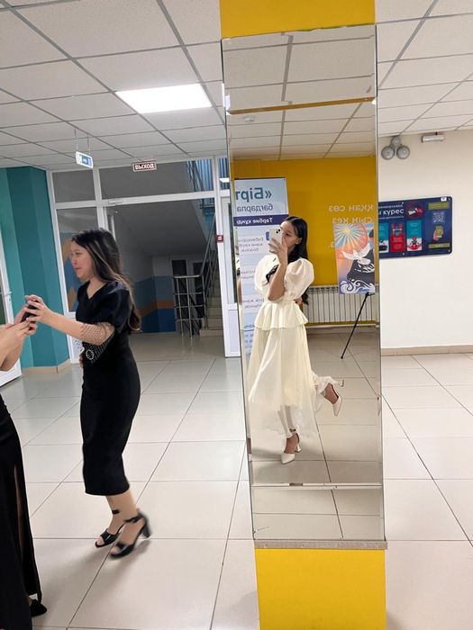 Белые Платье размер 44