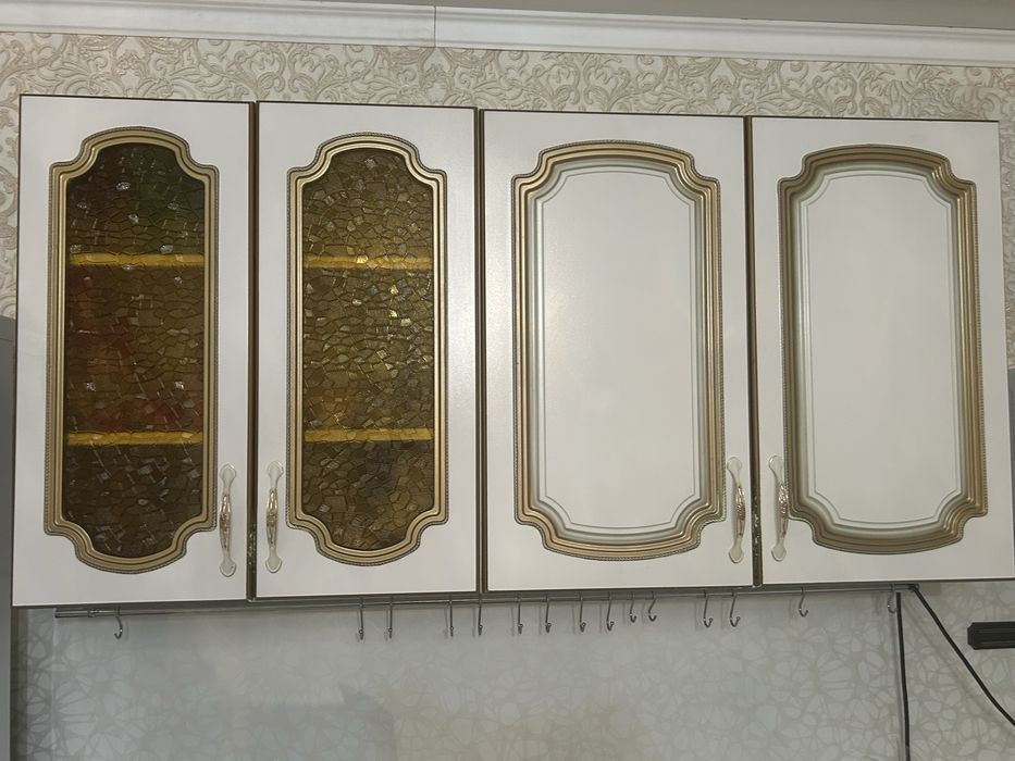 Продам Кухонный гарнитур