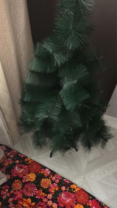 Елка искуственная