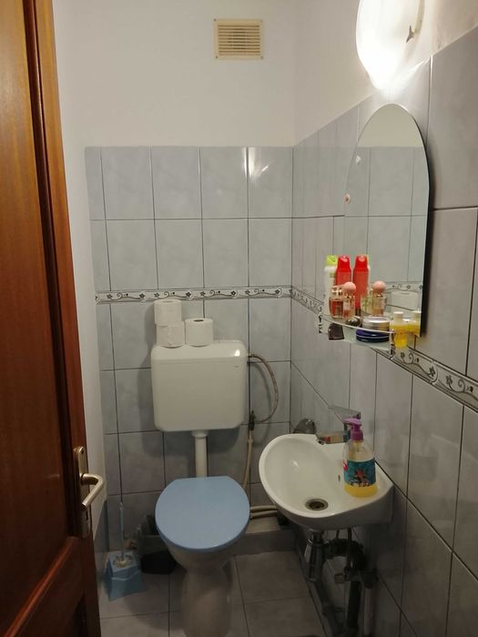 Vând apartament 3 cam