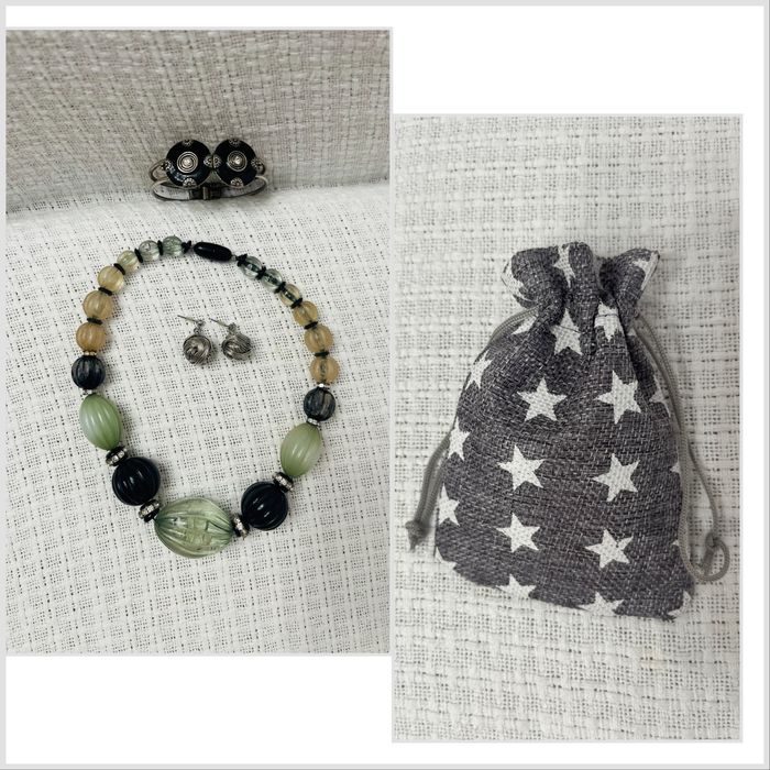 Set deosebit colier + cercei + bratara