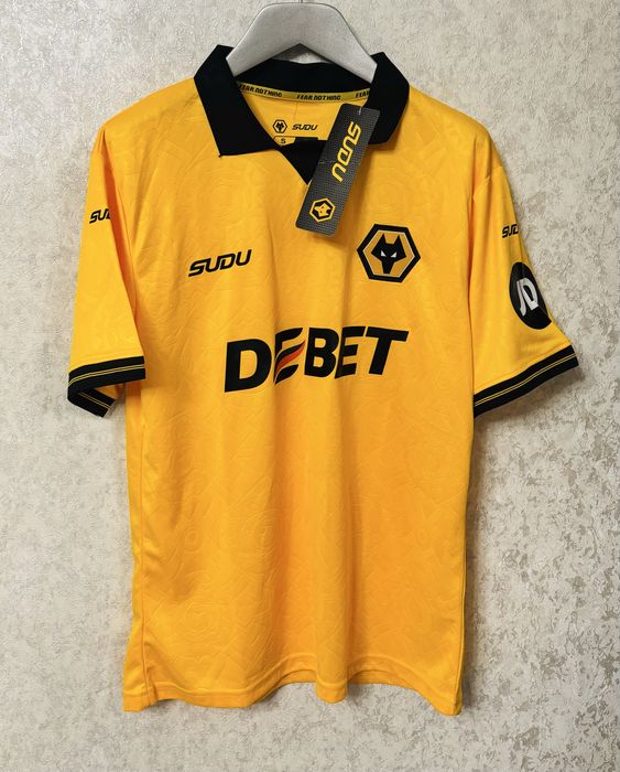 Футболки мужские