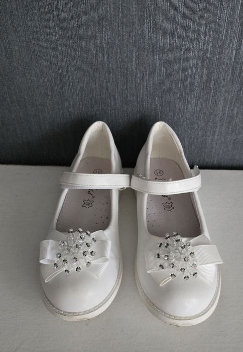 Туфли на девочку