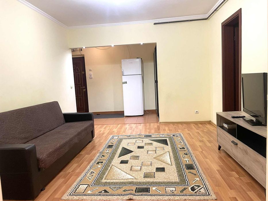 Vând apartament 3 camere Pitești