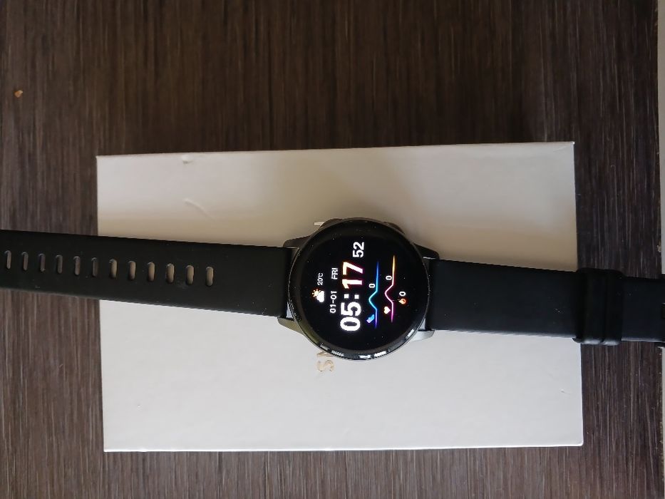 Смарт Часовник pioneer in smart watches