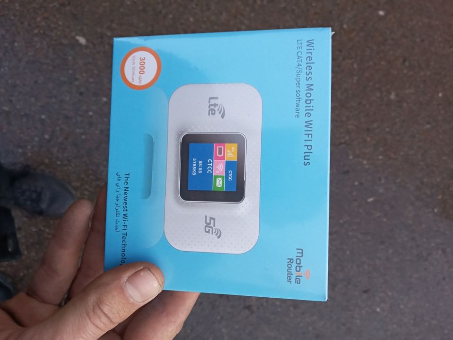 Продам карманный роутер новый