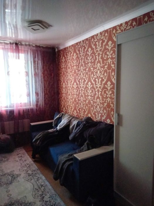 2-21 де үш бөлмелі пәтер сатылады