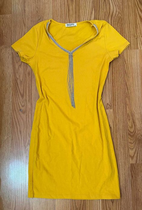 Дамски рокли на добри цени