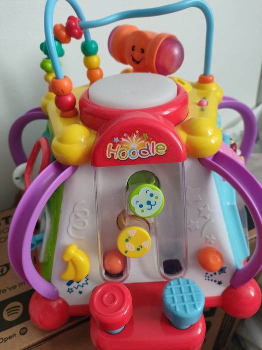 Интерактивен куб