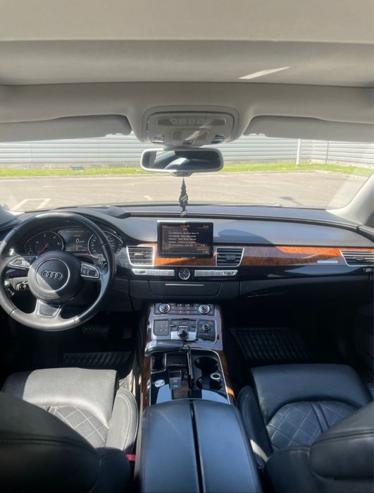 Audi A8, accept variante!