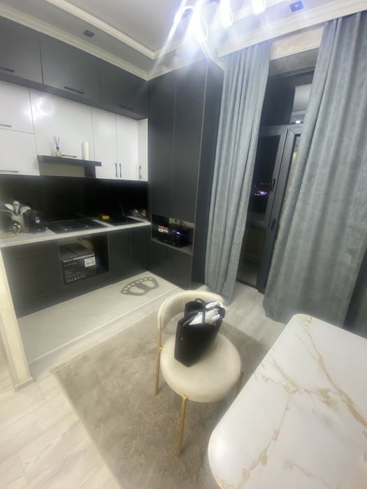 Яккарой рн Ш Руставели кучаси ЖК Навруз 1 хонали кв