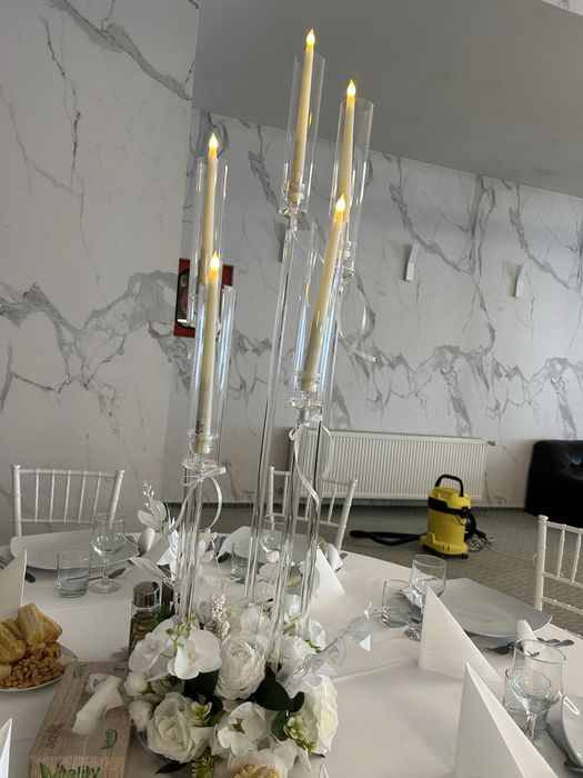 Vând decor pentru nuntă