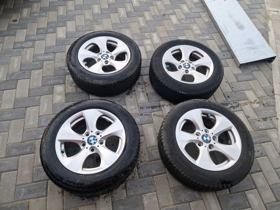 Vând jante BMW originale pentru f30