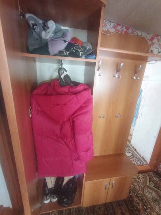 Срочно продам прихожую