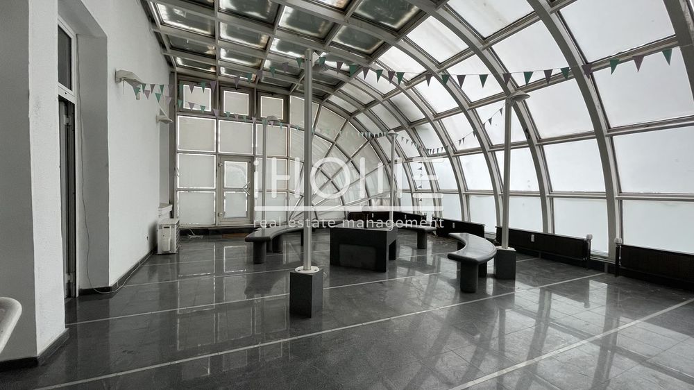 Дава се под наем Офис в София, Център - 1430 кв.м за 10010 € - Снимка #5