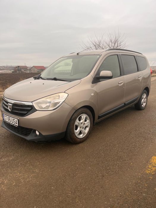 Dacia Lodgy 2012