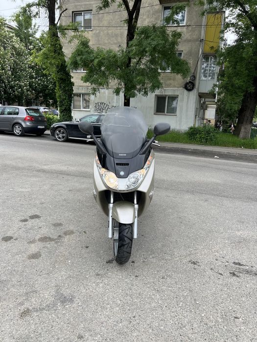 Piaggio x8 125 cat B