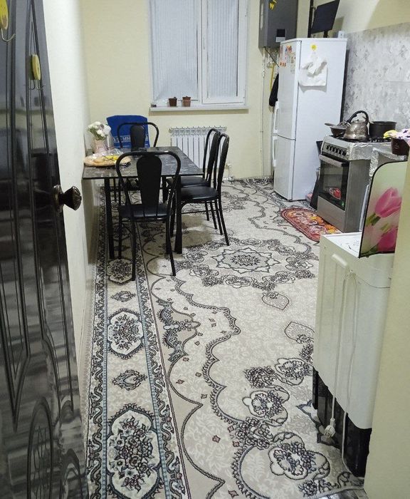 5-mikda 1 xonalik uy sotiladi