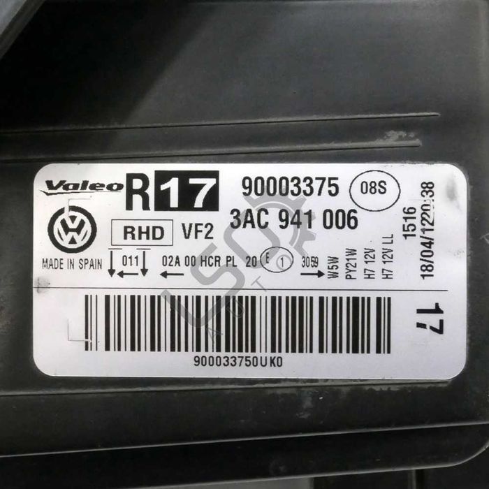 Far dreapta Volkswagen Passat B7, OEM 90003375 156969