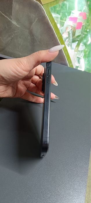 Iphone 15pro max память 256