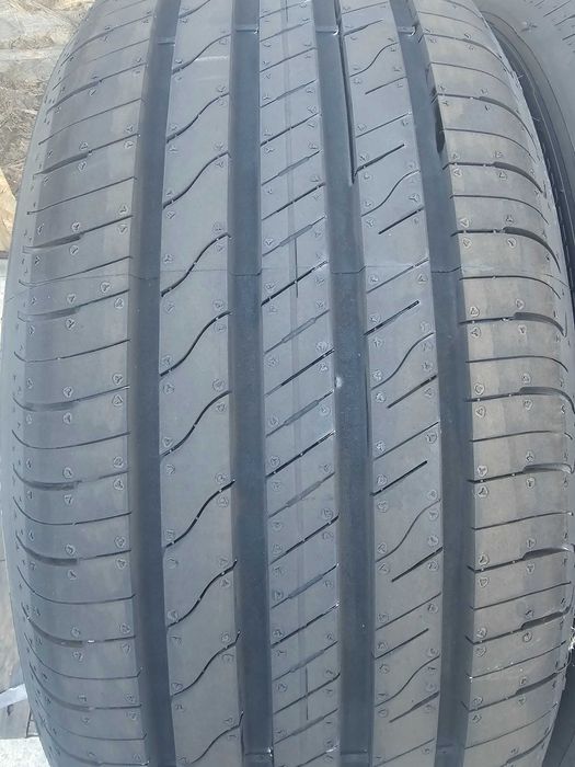 Anvelope 215 55 17