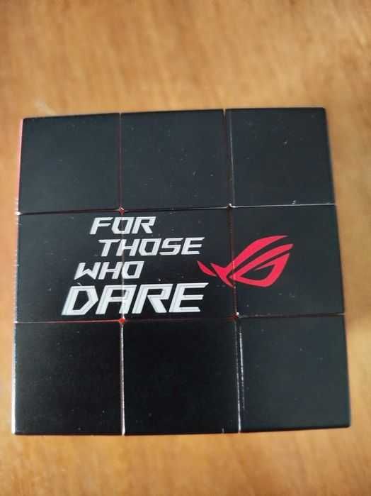 ASUS ROG Magic Cube (кубик-рубика)