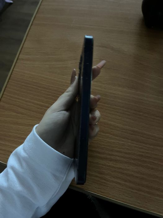 Iphone 12 simplu blue midnight