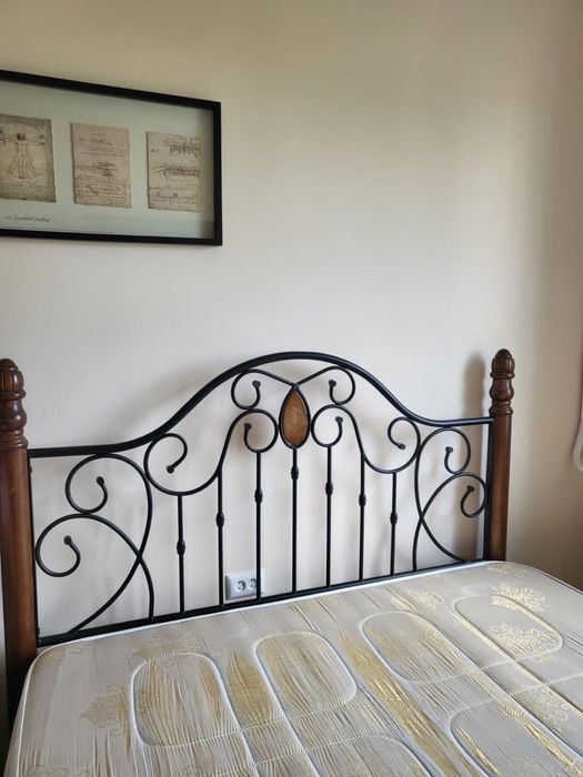 Продам кровать малайзия