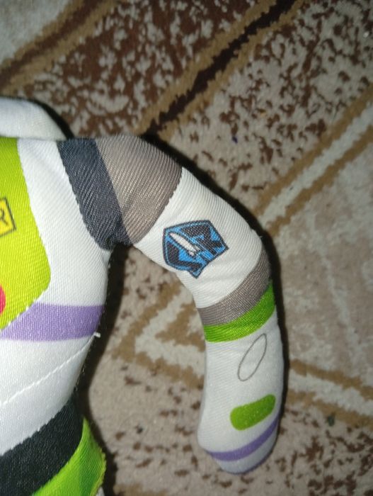 продам игрушку Базз лайтер