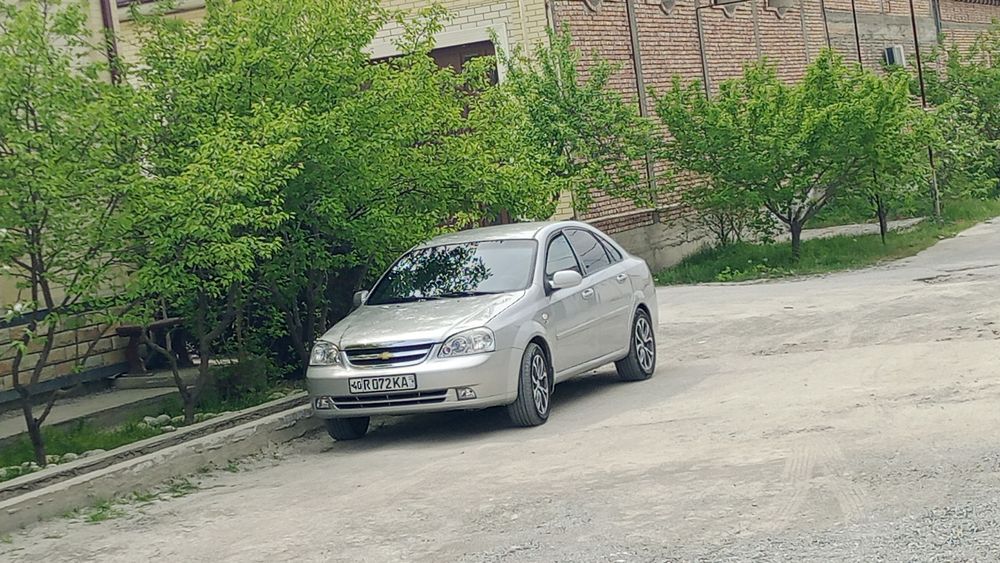 Ласети 2005 сталной 1,6 матор