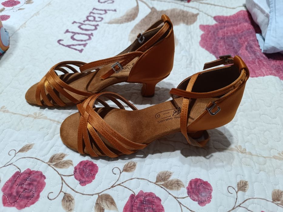 Туфли для танцев