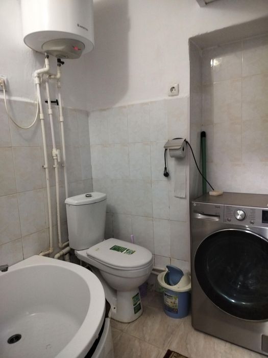 Samarqand shaharda pedinistitut yaqinida 28000 deyapmiz kelishiladi