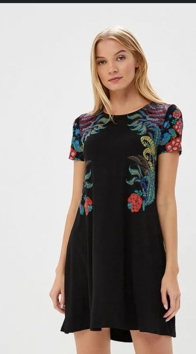 Рокля PRAGA Desigual