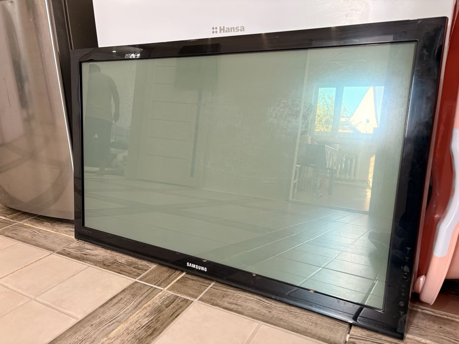 Продам телевизор Samsung (Не Смарт Тв)