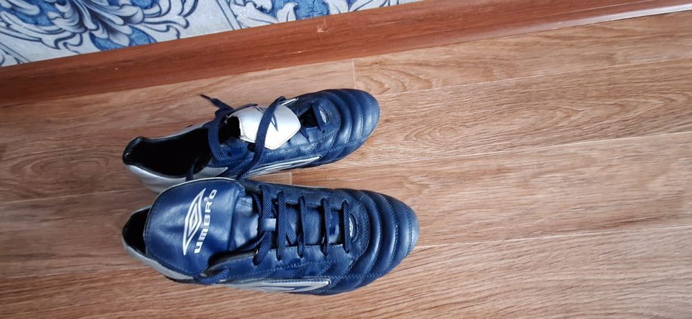 Кроссовки мужские