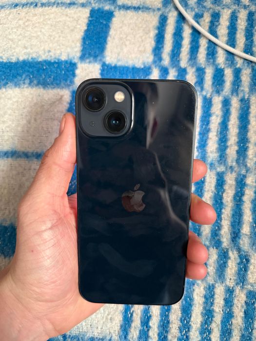 Айфон 13 в оригинале не вскрывался