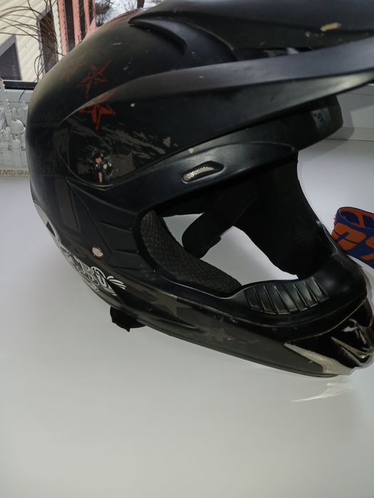 Продам эндуро шлем